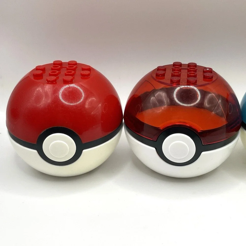Mega Construx Empty Pokemon Pokeball Ball‎ LOT of 4